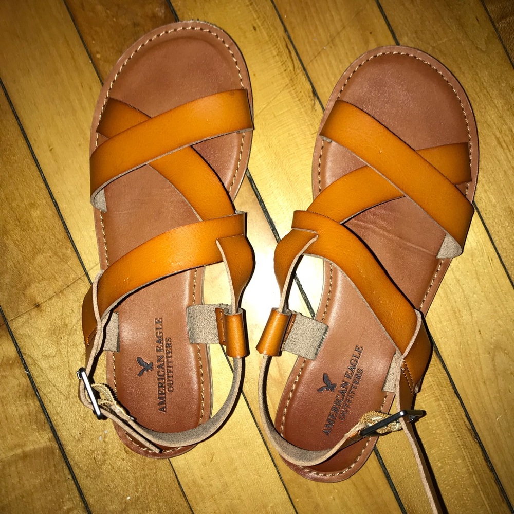 Tan American eagle outfitter sandals